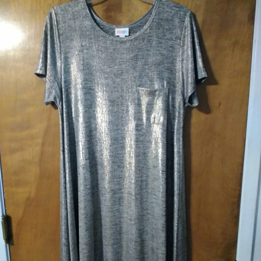 GUC Lularoe Carly
